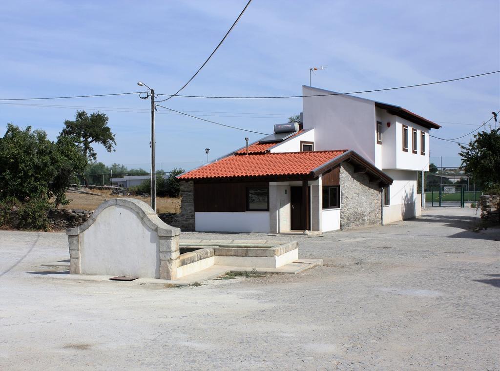 Villa Casa Do Ferrador à Mirandela Extérieur photo
